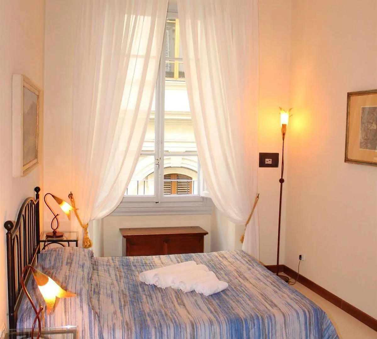 Via Roma Suites フィレンツェ イタリア